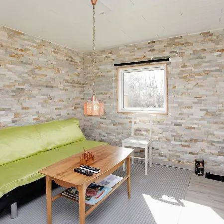 Two-bedroom Holiday In 4 * Vinderup