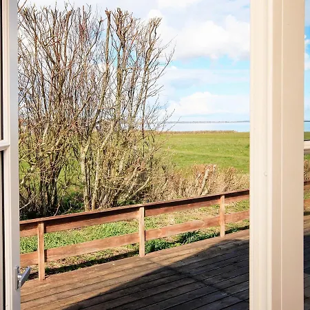 Two-bedroom Holiday In 4 * Vinderup